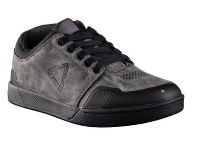 Leatt Flat 3.0  click to zoom image
